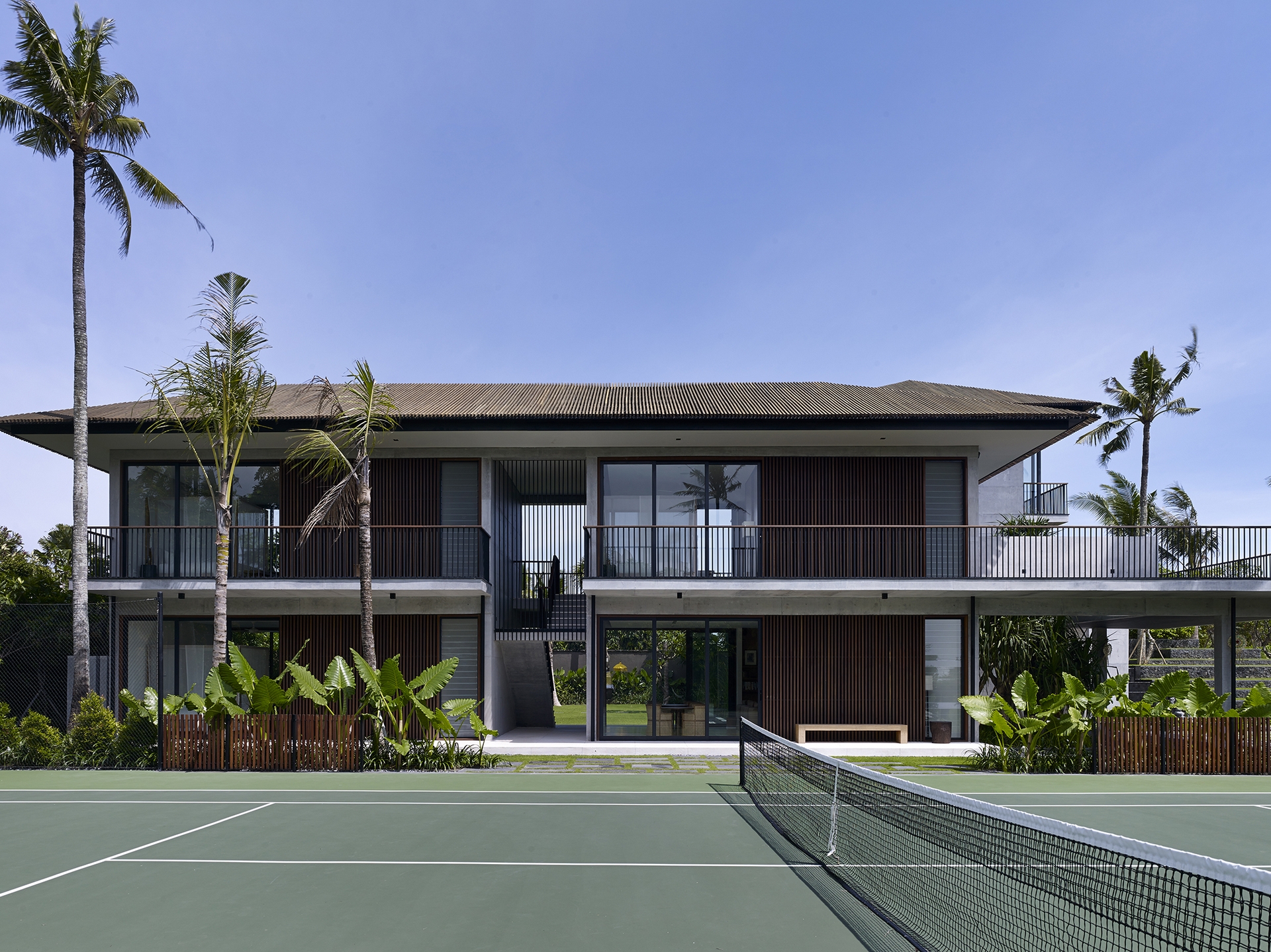 Bali Tennis Magazine - ​​Tennis Holiday in Bali - ​Arnalaya Beach House