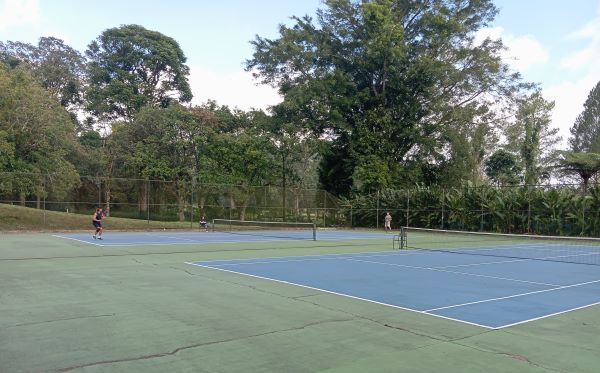 ​​Bali Tennis Magazine - ​​​Caldera Valley Tennis Court at Handara Golf Resort