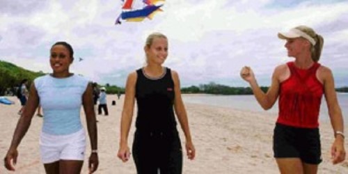 Chanda Rubin, Jelena Dokic and Elena Dementieva enjoying the beach at the Grand Hyatt Bali