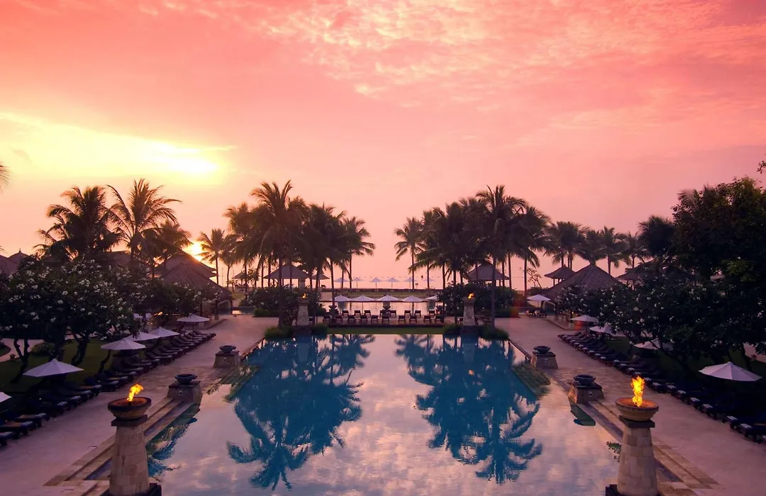 Swimming pool at Dawn