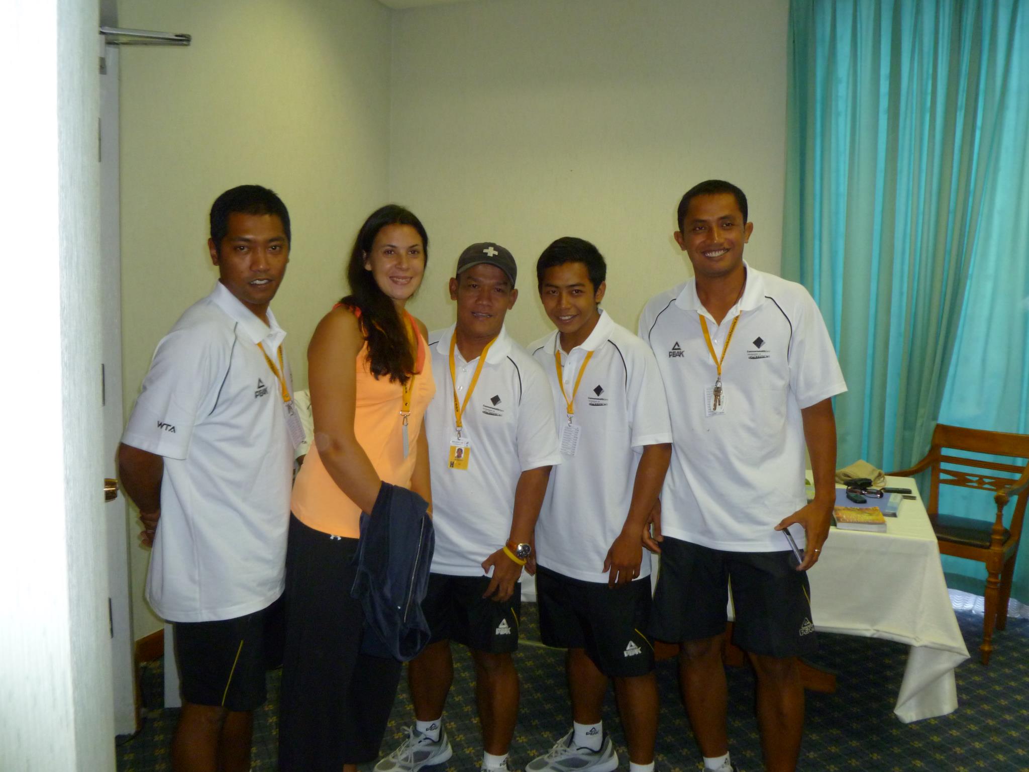 Marion Bartoli with Windhu Supriyono Orelup, Dwi Pursika and Pratama Celz