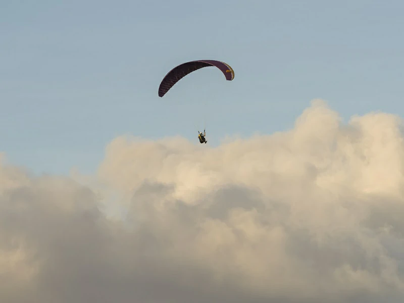 Paragliding