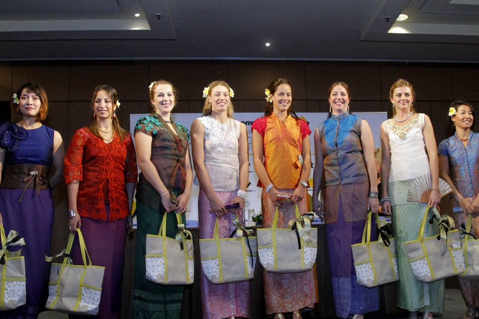 (from the left) Na Li, Rezai,Pavlyuchenkova, Wickmayer, Ivanovic, Kleybanova, Hantuchova and Date-Krumm