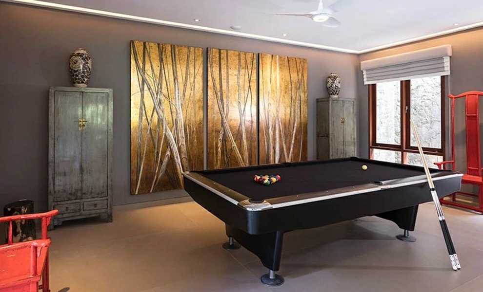 The Arsana Estate - Pool Table